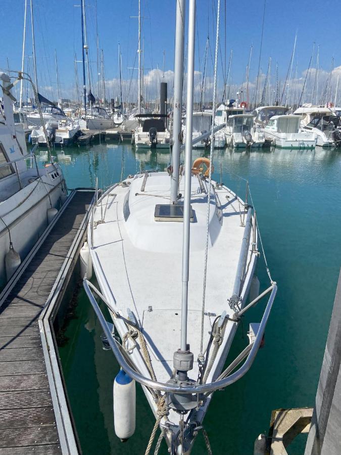 Location Un Petit Voilier Hotell La Rochelle  Eksteriør bilde