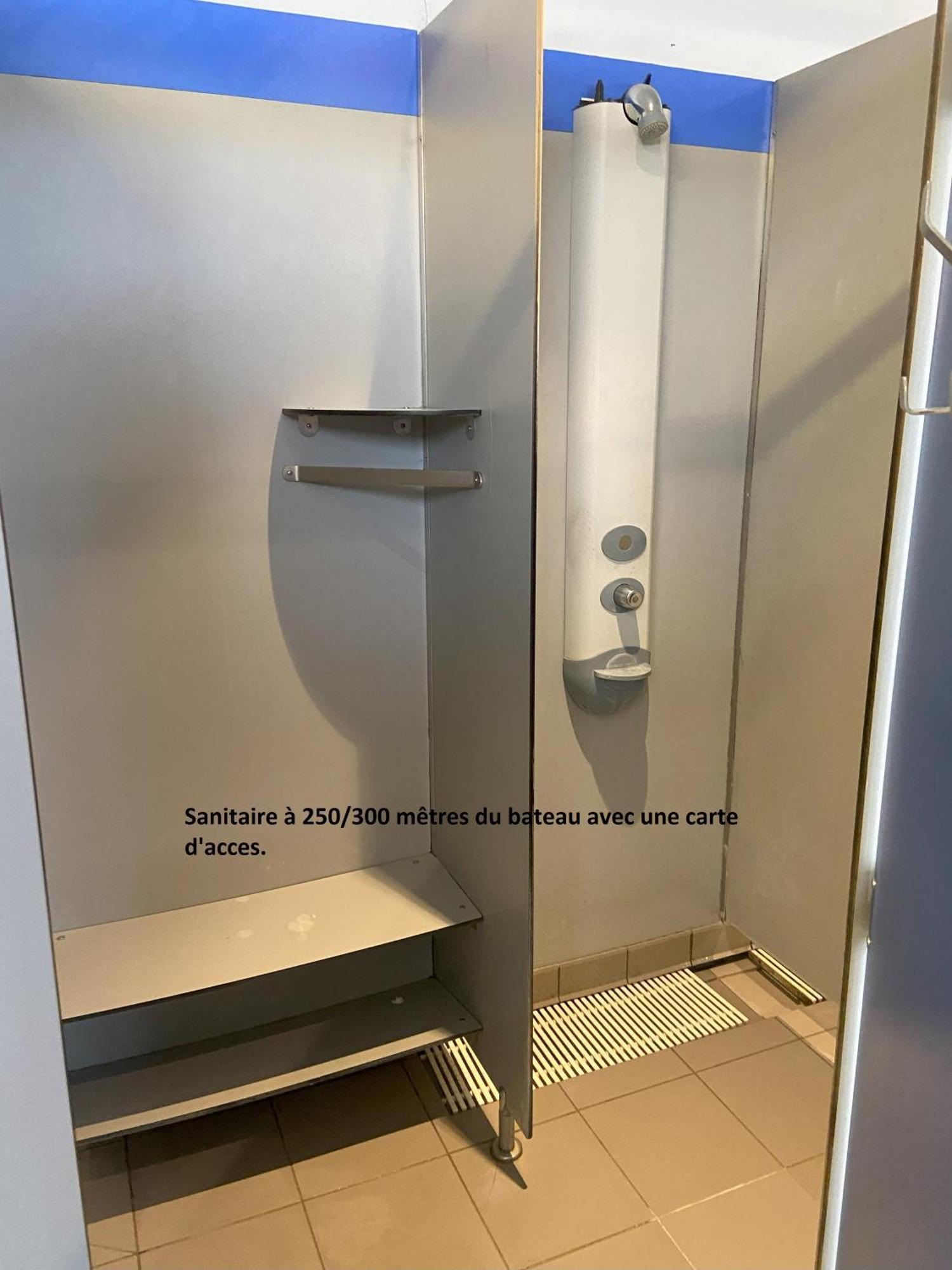 Location Un Petit Voilier Hotell La Rochelle  Eksteriør bilde
