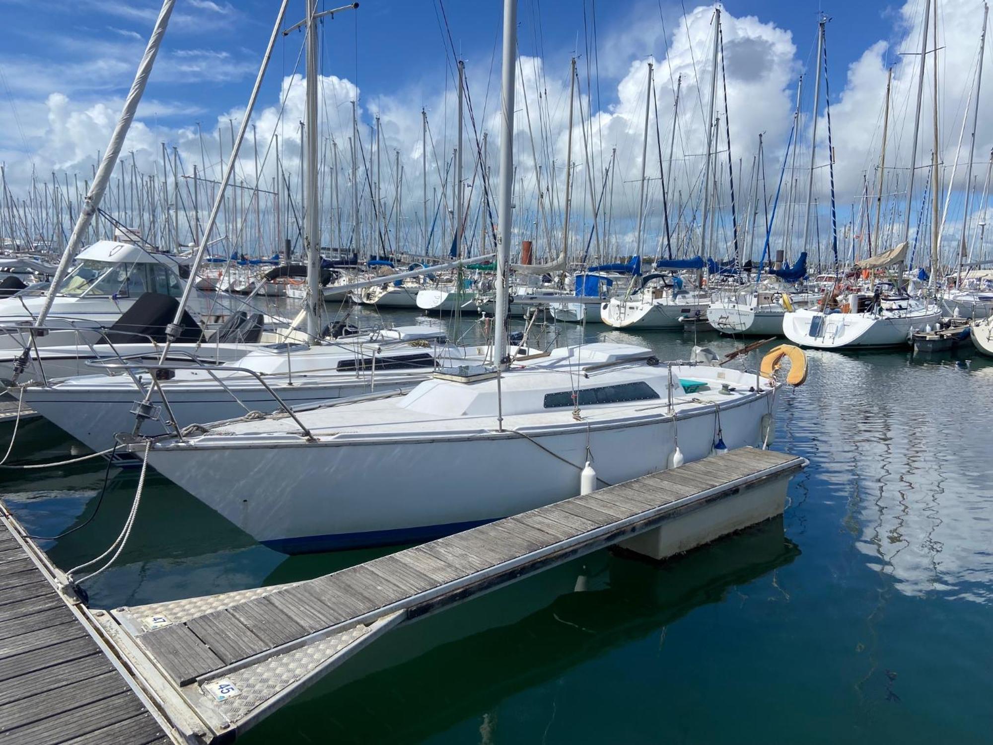 Location Un Petit Voilier Hotell La Rochelle  Eksteriør bilde